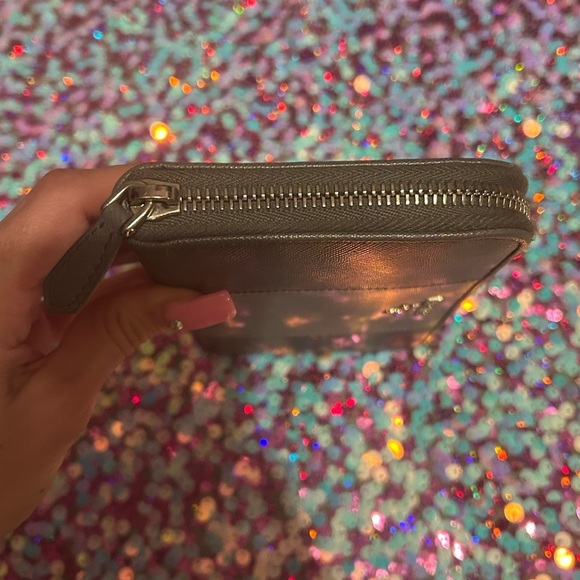 Prada Two Tone Grey Saffiano Leather Wallet - Picture 4 of 8